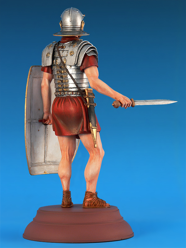 6466005 MiniArt: Roman Legionary in 1:16 I century A.D 