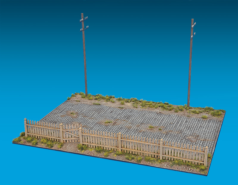 Miniart 36042 1/35 Village Road Sections w/Telephone Poles 36042