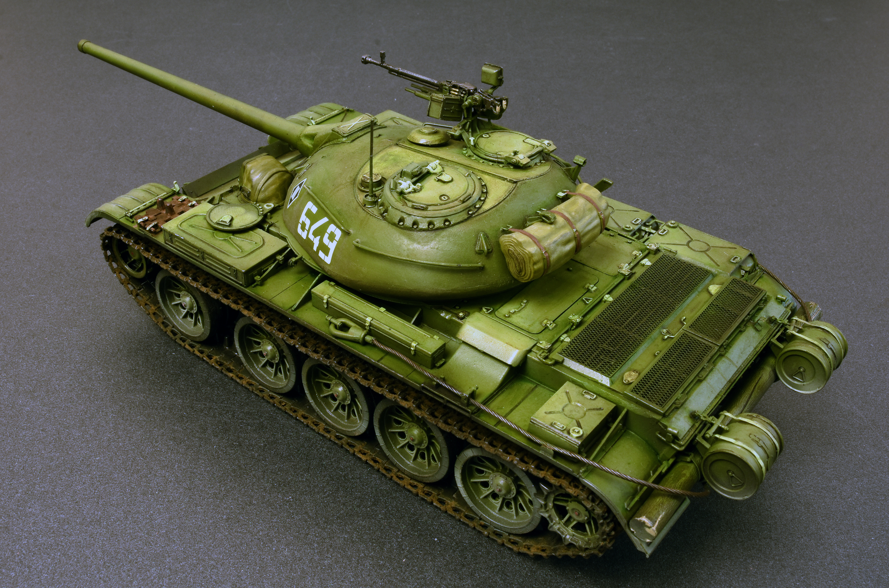 Miniart 37012 1:35th scale T-54-2 Soviet Medium Tank Mod 1949 