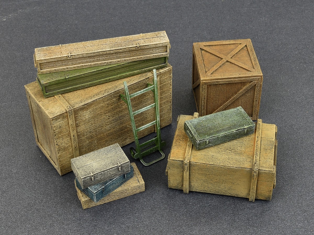MINIART MODELS 1/35 Wooden Boxes & Crates  MIA35581-W 
