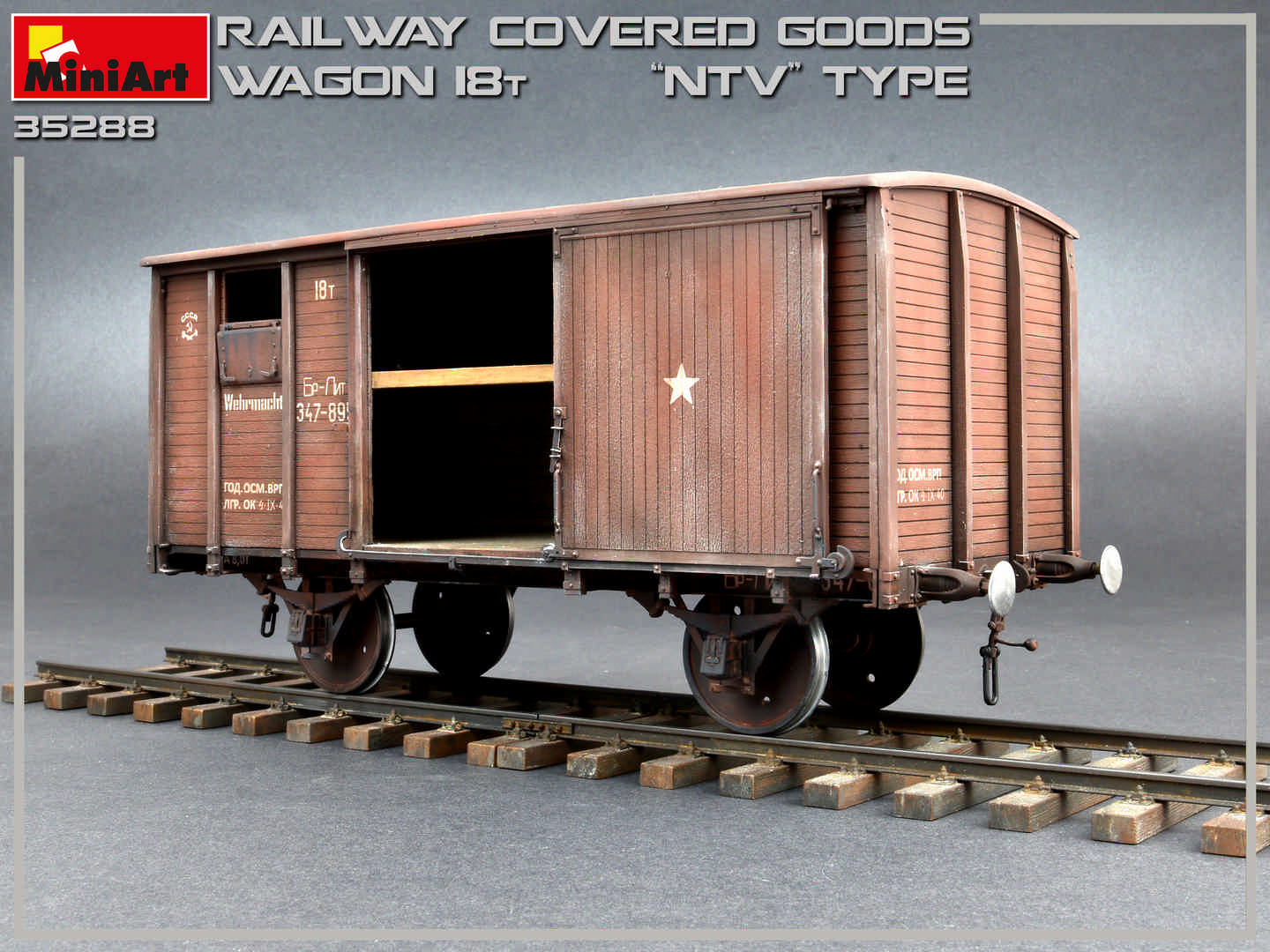 MiniArt 35288 RAILWAY COVERED GOODS WAGON 18t “NTV” TYPE 1/35 NEW Model kit 